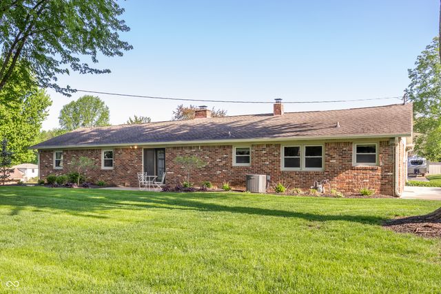 9725 Mallery Drive, Noblesville, IN 46060