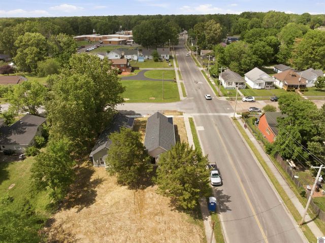 2102 Harrison Street, Paducah, KY 42001