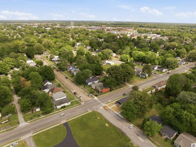 2102 Harrison Street, Paducah, KY 42001