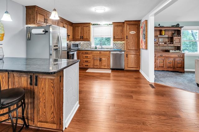 105 Lakeview, Southwick, MA 01077
