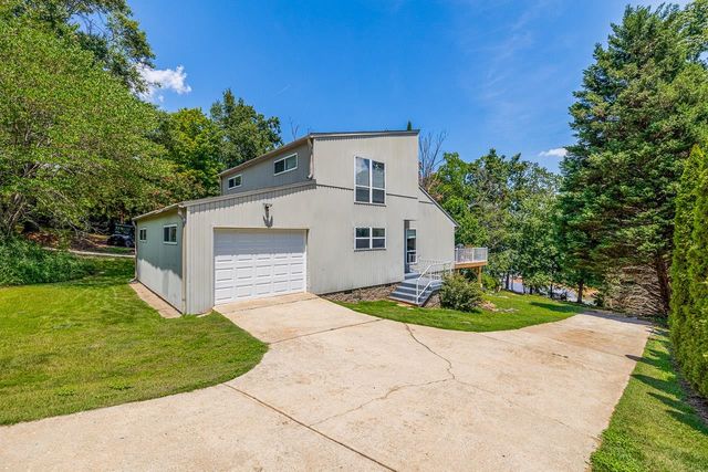 144 Amber Drive, Inman, SC 29349