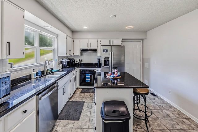 144 Amber Drive, Inman, SC 29349