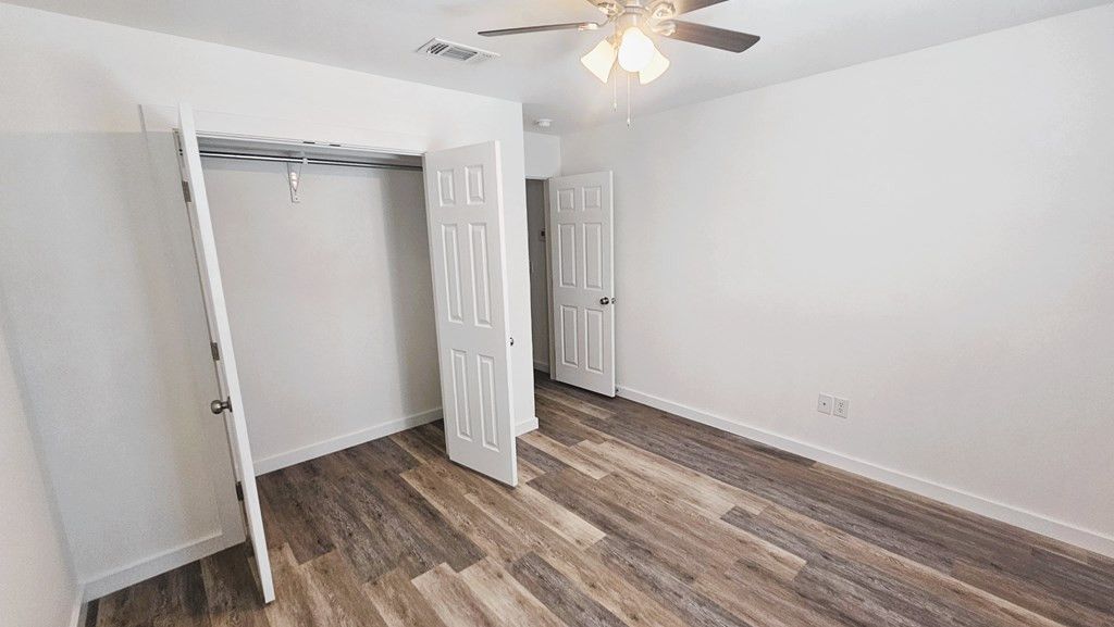 Image 6 of property listing at 213 W Ave C A, San Angelo, TX 76903