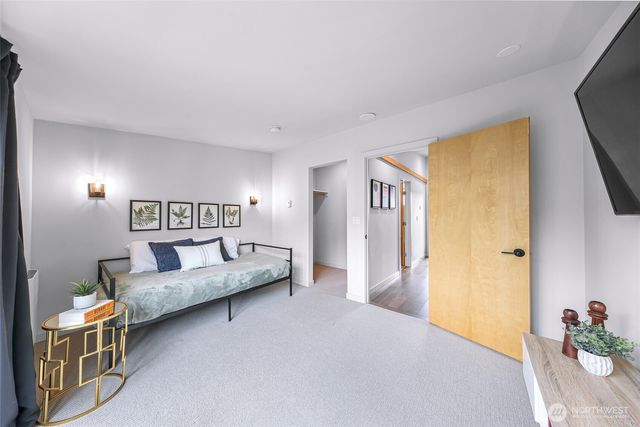 2265 14th Avenue W, Seattle, WA 98119