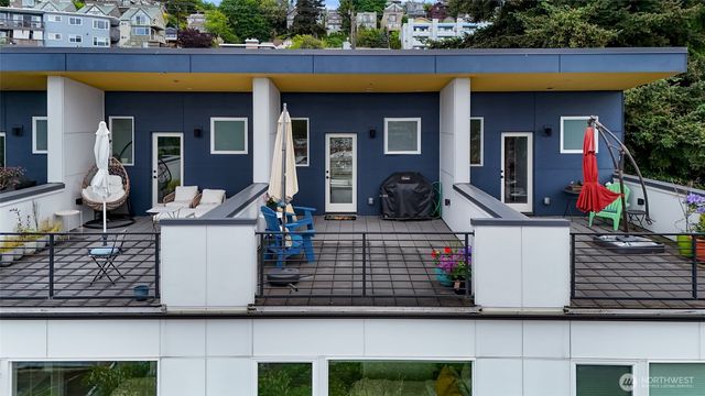 2265 14th Avenue W, Seattle, WA 98119