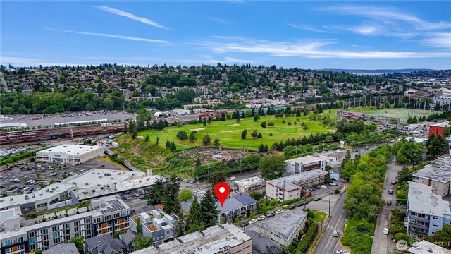 2265 14th Avenue W, Seattle, WA 98119