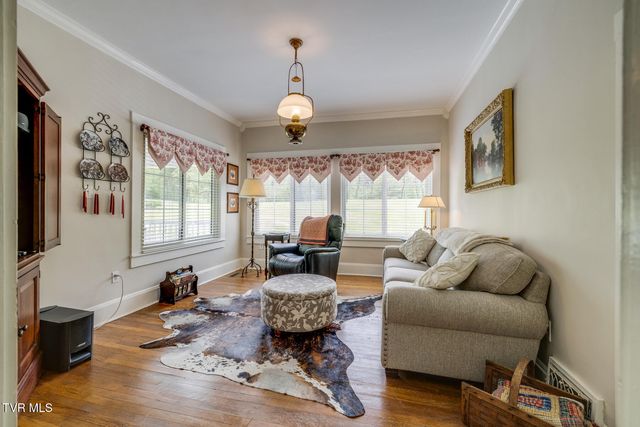 239 Crestview Street, Church Hill, TN 37642
