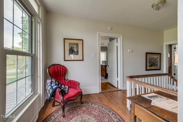 239 Crestview Street, Church Hill, TN 37642