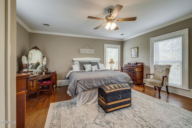 239 Crestview Street, Church Hill, TN 37642