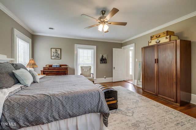 239 Crestview Street, Church Hill, TN 37642