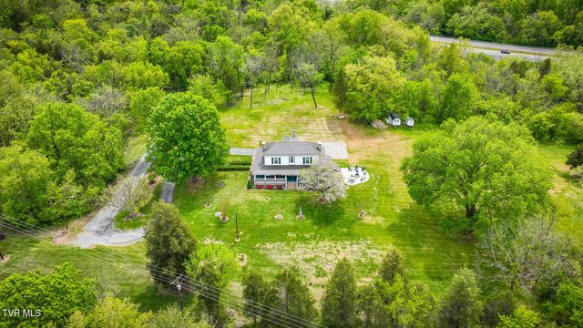 239 Crestview Street, Church Hill, TN 37642