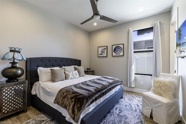 803 92nd AVE N, Naples, FL 34108