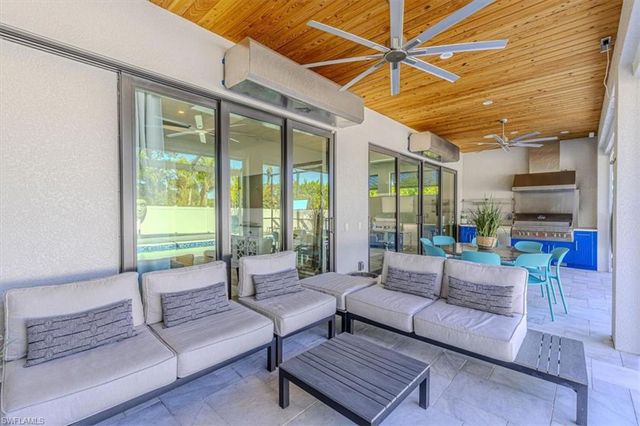 803 92nd AVE N, Naples, FL 34108