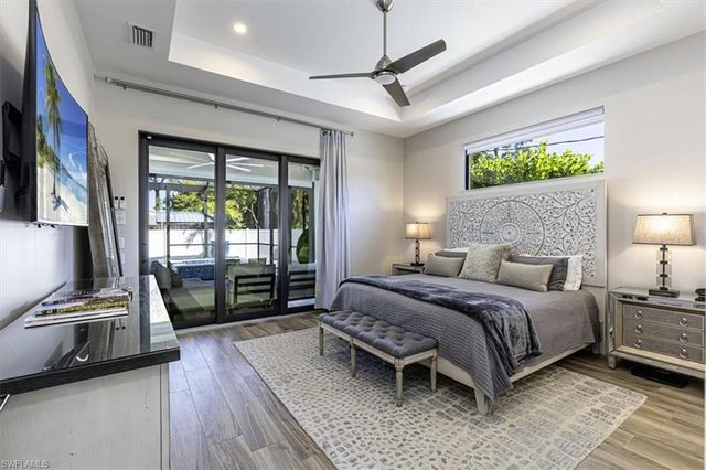 803 92nd AVE N, Naples, FL 34108