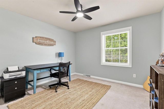 1520 WELLINGTON DRIVE, Oshkosh, WI 54904