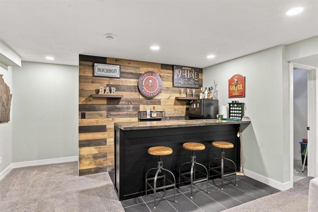 1520 WELLINGTON DRIVE, Oshkosh, WI 54904