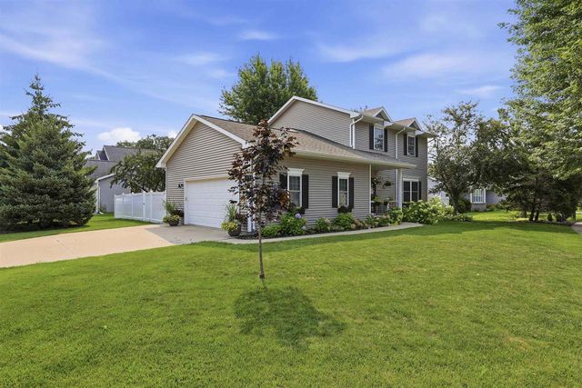 1520 WELLINGTON DRIVE, Oshkosh, WI 54904
