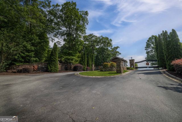 141 Long View Lane, Blue Ridge, GA 30513