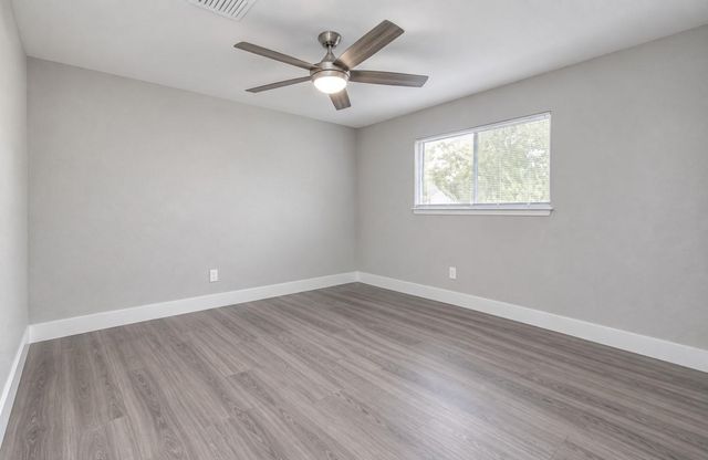 536 Robert E Lee Drive, Conroe, TX 77302