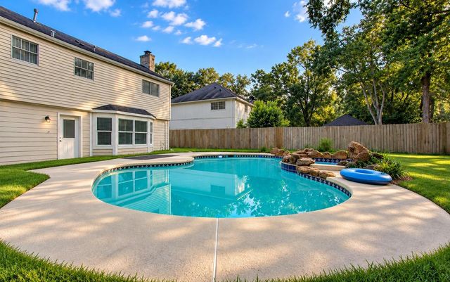 536 Robert E Lee Drive, Conroe, TX 77302
