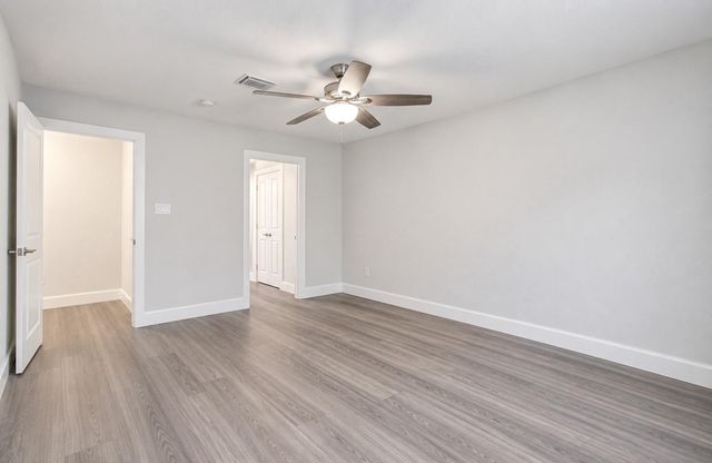 536 Robert E Lee Drive, Conroe, TX 77302