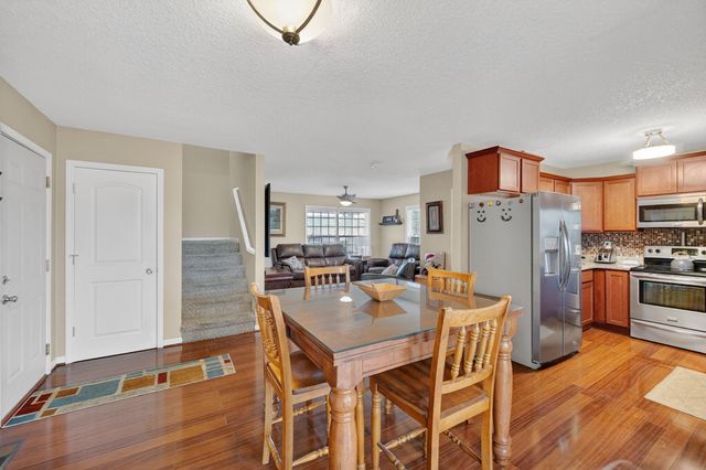 708 Patchett Drive NE, Mitchellville, IA 50169