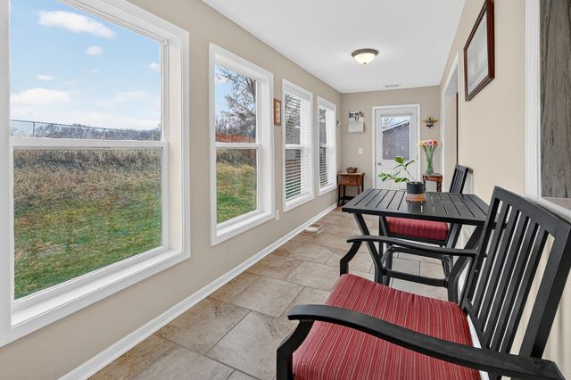 708 Patchett Drive NE, Mitchellville, IA 50169