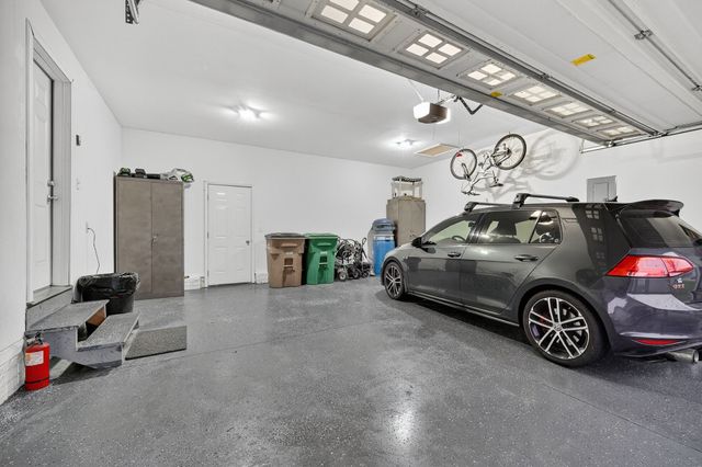 708 Patchett Drive NE, Mitchellville, IA 50169