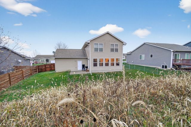 708 Patchett Drive NE, Mitchellville, IA 50169