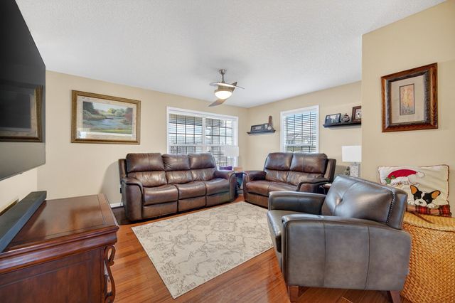 708 Patchett Drive NE, Mitchellville, IA 50169