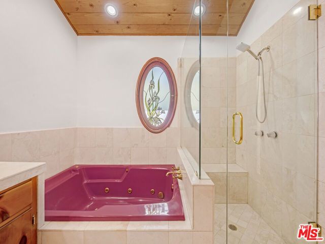 22018 Dumetz Road, Woodland Hills (los Angeles), CA 91364
