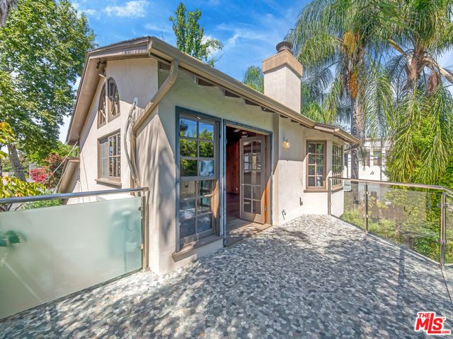 22018 Dumetz Road, Woodland Hills (los Angeles), CA 91364