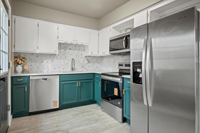 1115 Kingston AVENUE, Racine, WI 53402