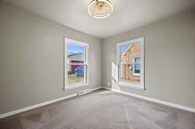 1115 Kingston AVENUE, Racine, WI 53402