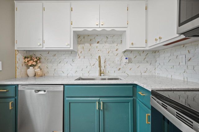 1115 Kingston AVENUE, Racine, WI 53402