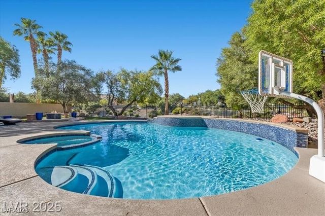 1517 Ravanusa Drive, Henderson, NV 89052