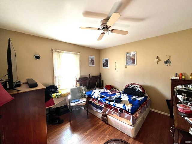 221 Fairway Drive, Evansville, IN 47710