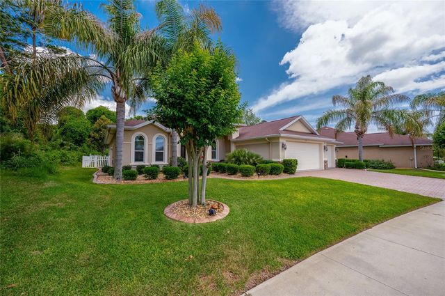 29 ARENA LAKE DRIVE, Palm Coast, FL 32137