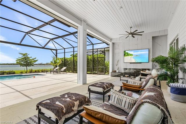 18661 Wildblue BLVD, Fort Myers, FL 33913