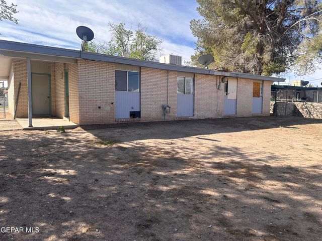 305 CORVENA Way, El Paso, TX 79922