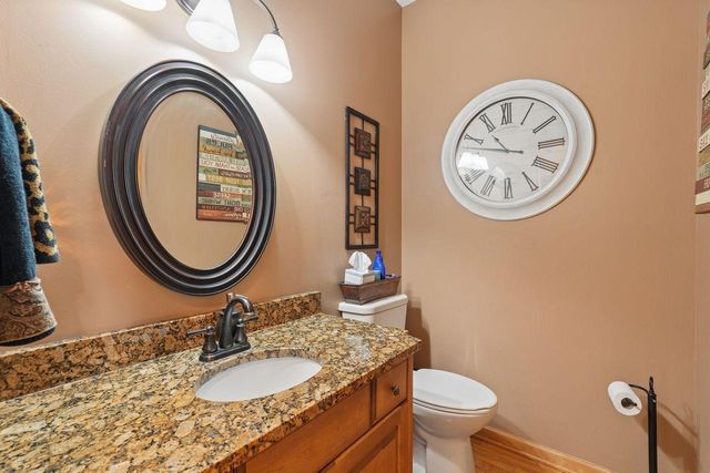 13529 Gossamer Way, Apple Valley, MN 55124