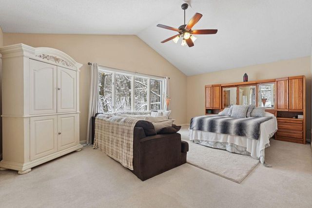 13529 Gossamer Way, Apple Valley, MN 55124