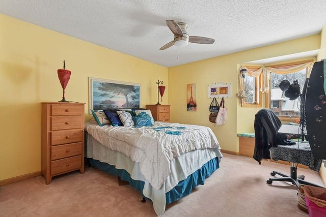 13529 Gossamer Way, Apple Valley, MN 55124