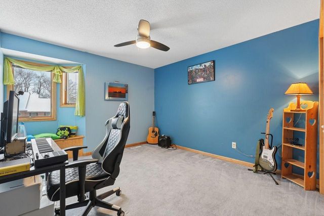 13529 Gossamer Way, Apple Valley, MN 55124