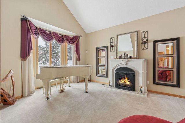 13529 Gossamer Way, Apple Valley, MN 55124