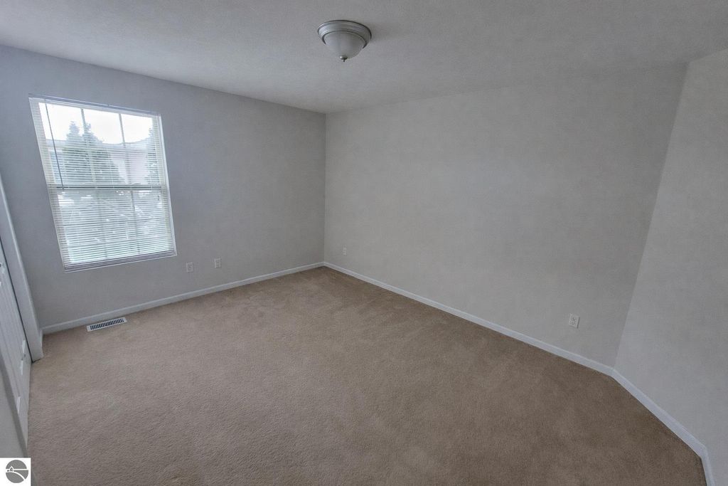 Image 13 of property listing at 1278 Terrace Bluff Drive, Traverse City, MI 49686