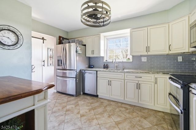 2401 TUDOR COURT, Hillsborough Twp., NJ 08844