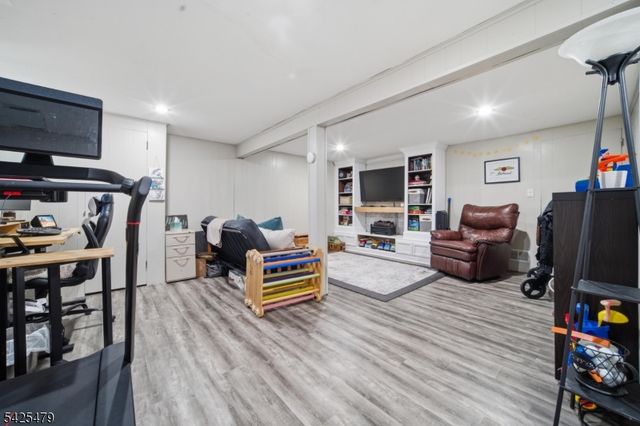 2401 TUDOR COURT, Hillsborough Twp., NJ 08844