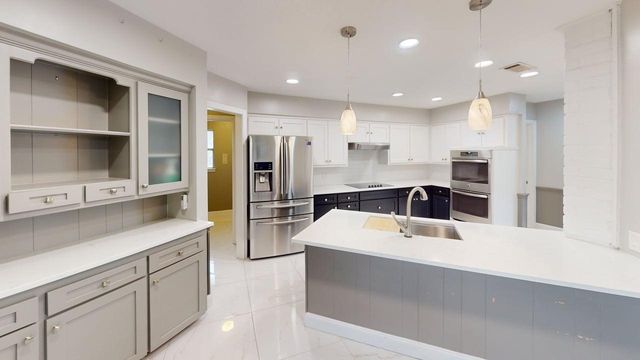 616 Tiffany Trail, Richardson, TX 75081