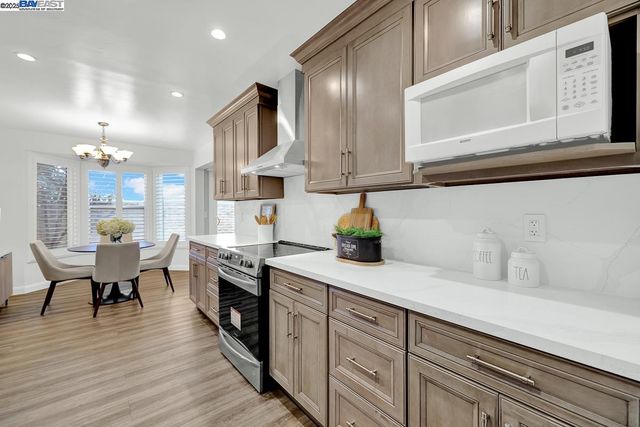 7876 Gate Way, Dublin, CA 94568